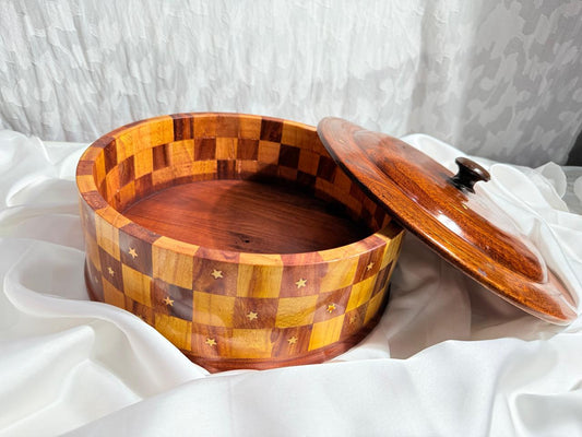 Handcrafted Round Wooden Keepsake Box with Checkered Inlay